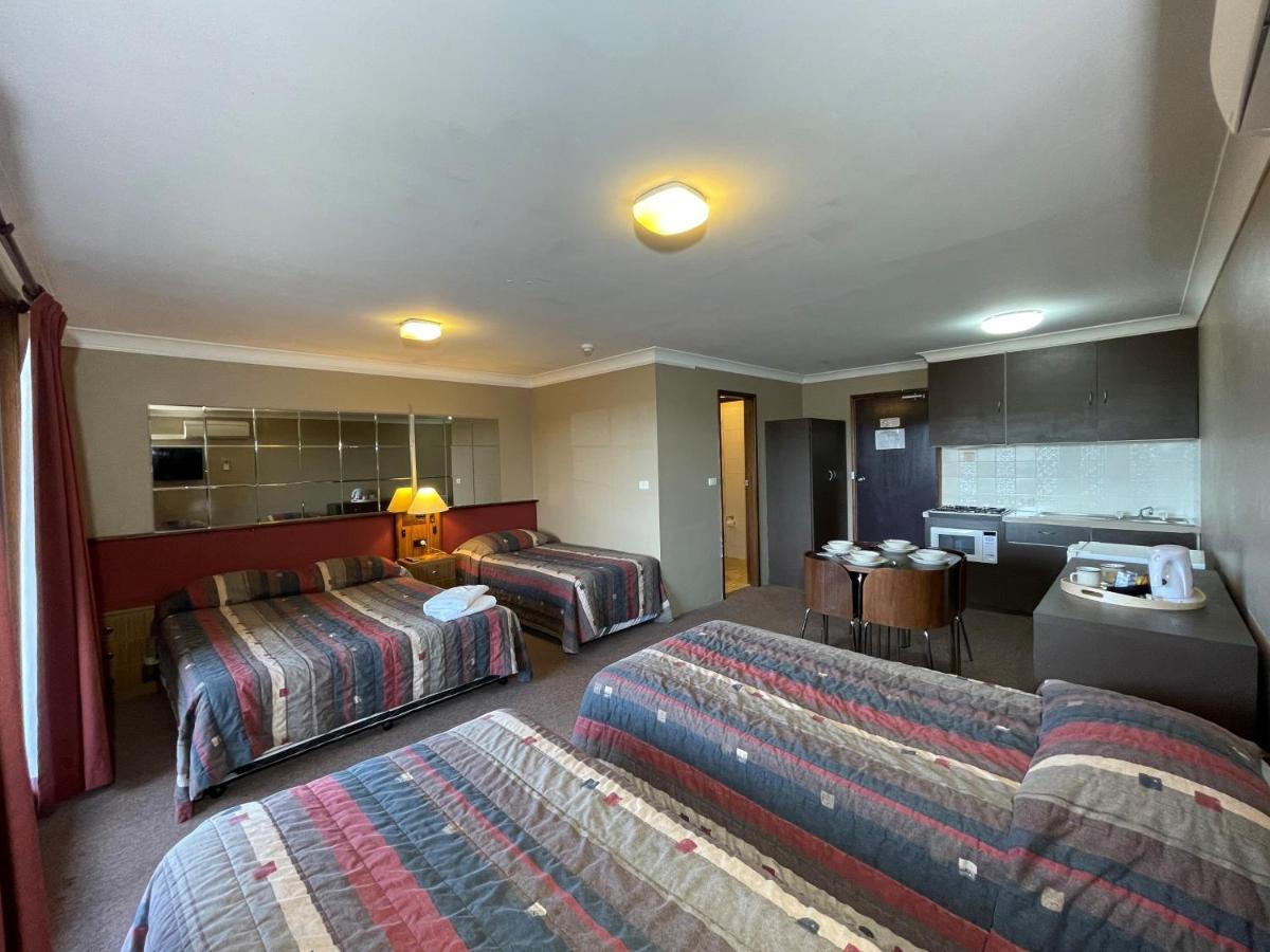 Southern Cross Motor Inn Berridale Exteriör bild