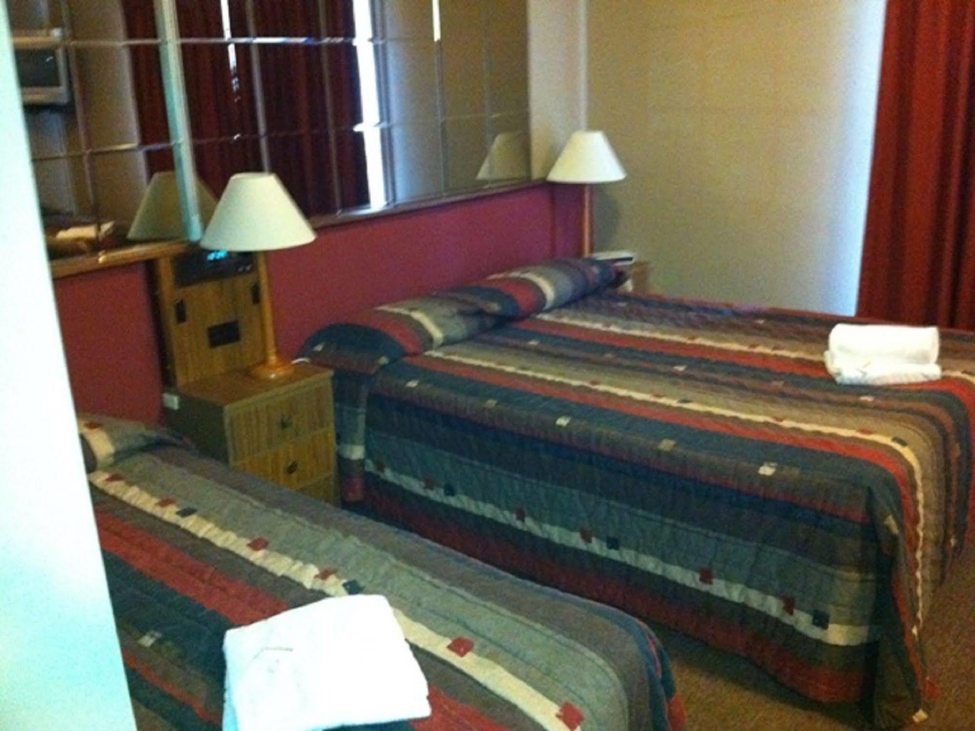 Southern Cross Motor Inn Berridale Exteriör bild